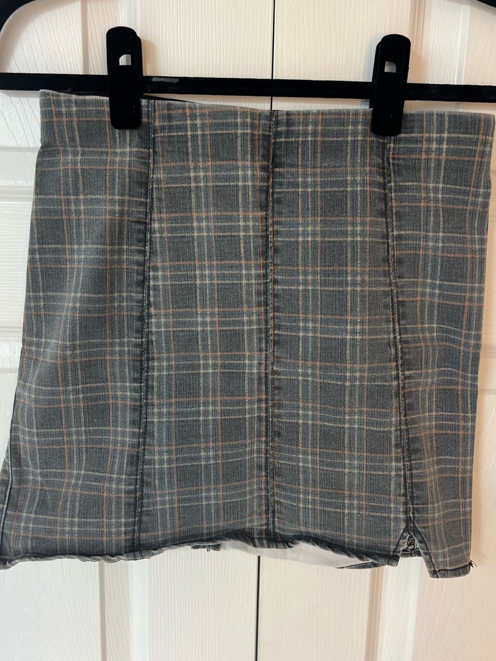 Stretchy Plaid Mini Skirt
